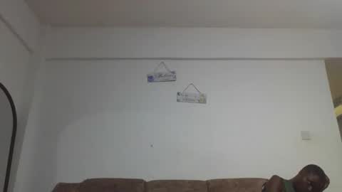 sweerie20 online show from December 16, 7:24 am