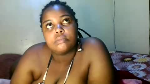 sweet52537 online show from February 27, 8:42 pm