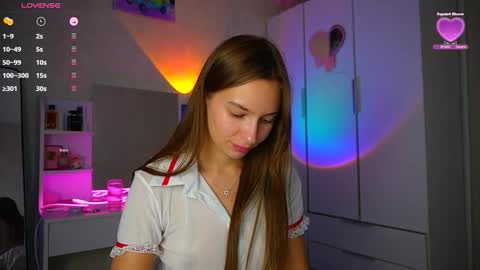 kitty online show from September 14, 3:11 pm