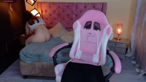 sweet__thang online show from October 25, 5:26 am