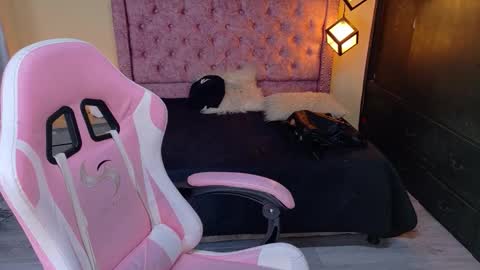 sweet__thang online show from November 9, 5:28 am