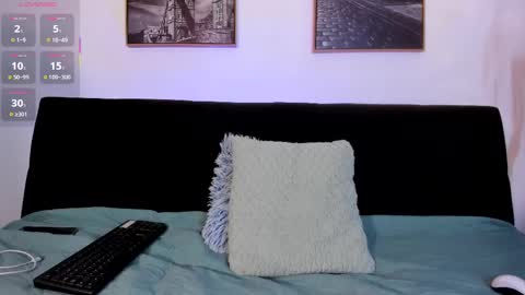 alessandre online show from March 9, 9:02 am