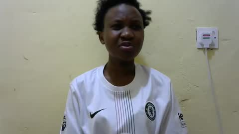 Snapshot of sweet_amor254 chatting on October 19, 11:00 am Silvia online show from October 19, 11:00 am