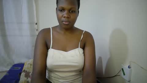 sweet_bella12 online show from November 27, 8:22 pm