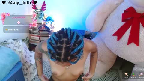 Tutti  online show from December 10, 3:01 pm