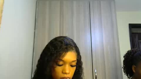 Snapshot of sweet_bobo chatting on September 15, 4:40 pm Ocean online show from September 15, 4:40 pm