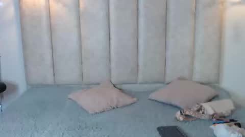 sweet celeste online show from November 27, 4:47 am