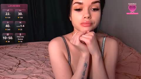 Snapshot of sweet_cherry1808 chatting on November 21, 5:00 pm Sofia online show from November 21, 5:00 pm