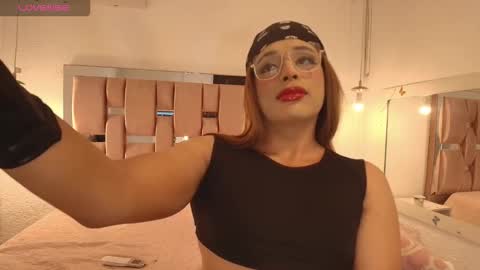 sweet_eliizabeth online show from September 15, 1:00 pm