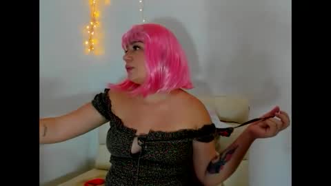 carolina online show from February 17, 12:32 am