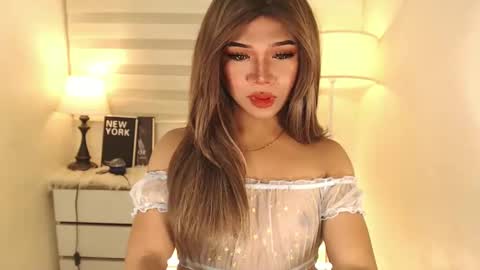 Snapshot of sweet_hoelly chatting on January 17, 1:56 pm Slutty Shannel online show from January 17, 1:56 pm