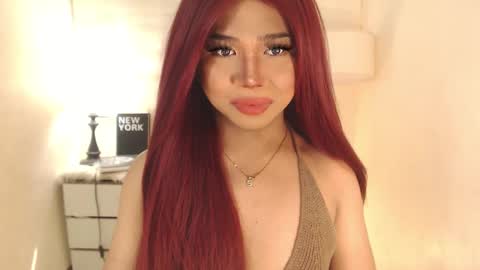 Snapshot of sweet_hoelly chatting on January 31, 2:04 am Slutty Shannel online show from January 31, 2:04 am