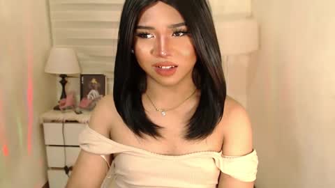 Snapshot of sweet_hoelly chatting on February 3, 3:06 pm Slutty Shannel online show from February 3, 3:06 pm