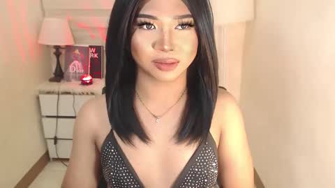 Snapshot of sweet_hoelly chatting on February 13, 2:42 pm Slutty Shannel online show from February 13, 2:42 pm