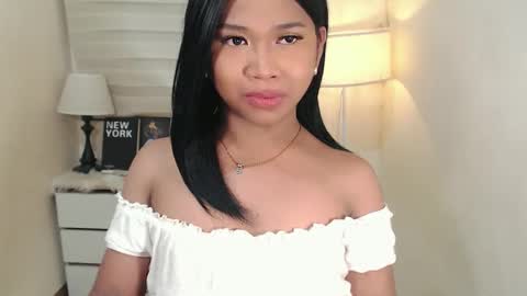 Snapshot of sweet_hoelly chatting on February 27, 3:26 pm Slutty Shannel online show from February 27, 3:26 pm