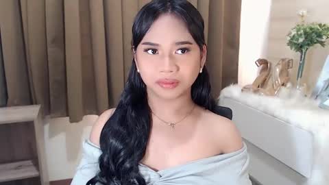 Snapshot of sweet_hoelly chatting on March 11, 7:26 am Slutty Shannel online show from March 11, 7:26 am