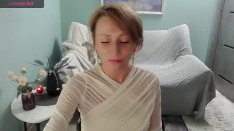 Helen online show from September 10, 6:13 am