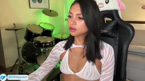 free            private online show from December 13, 9:09 pm