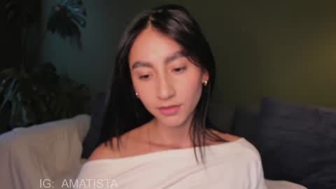 Snapshot of sweet_mara_cat chatting on January 21, 9:57 pm Mor online show from January 21, 9:57 pm