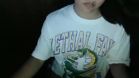 Snapshot of sweet_mary_onboard chatting on December 18, 9:26 am sweet_mary_onboard online show from December 18, 9:26 am