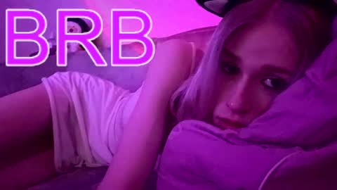 sweet_mol1y online show from November 18, 3:56 am