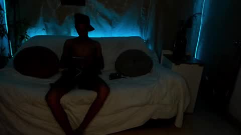 Snapshot of sweet_sin21 chatting on February 12, 10:59 pm Start 18 year Noa 19 year online show from February 12, 10:59 pm