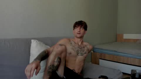 sweet_smith8 online show from September 14, 7:29 am