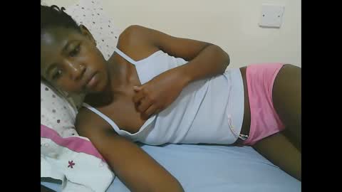 Snapshot of sweet_tattiana chatting on February 27, 8:17 am Tatty online show from February 27, 8:17 am