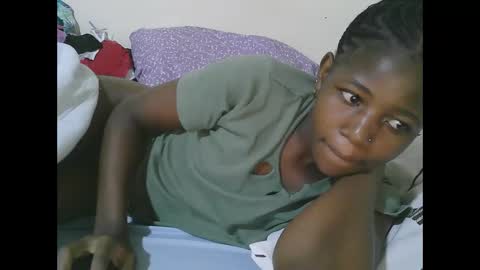 Snapshot of sweet_tattiana chatting on October 3, 12:18 am Tatty online show from October 3, 12:18 am