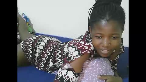 Snapshot of sweet_tattiana chatting on October 20, 6:47 am Tatty online show from October 20, 6:47 am