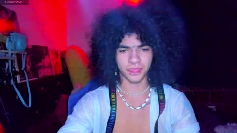 Steven independent model online show from February 10, 3:03 am