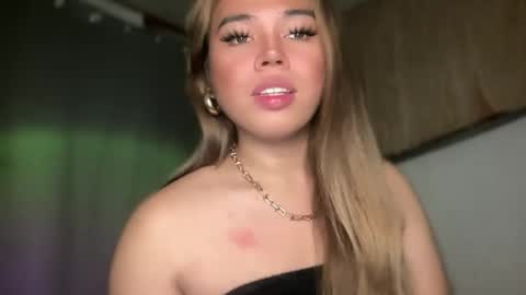 alexa your one and only queen online show from November 3, 11:04 pm