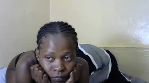 Snapshot of sweetalianah chatting on February 6, 6:35 pm LIANAH online show from February 6, 6:35 pm