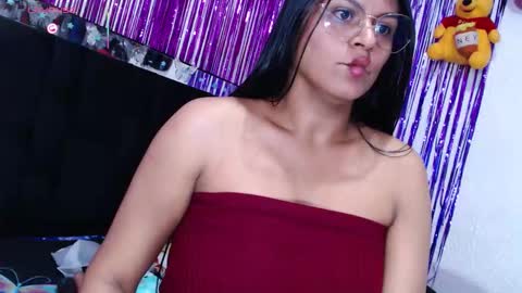 Alma online show from December 1, 10:26 pm