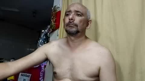 sweetcuervo independent model online show from December 21, 4:09 am