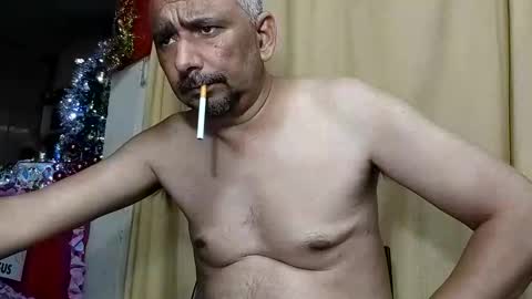 sweetcuervo independent model online show from December 21, 7:13 am