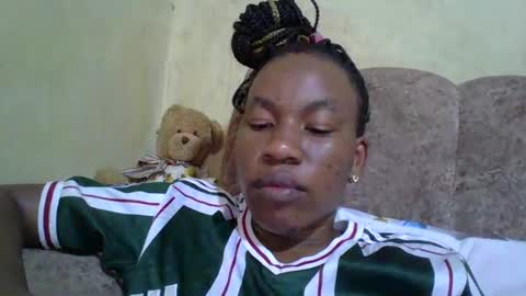 sweetdiva2012 online show from December 2, 7:03 am