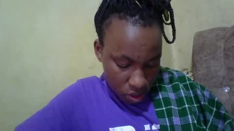 sweetdiva2012 online show from December 19, 10:34 am