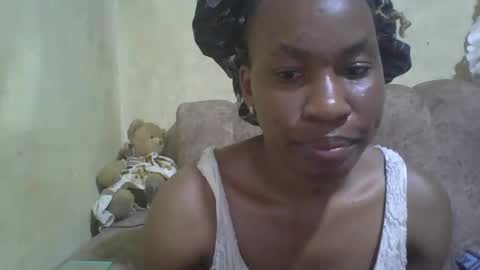 sweetdiva2012 online show from January 2, 2:46 pm