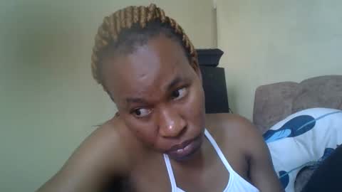 sweetdiva2012 online show from September 17, 6:48 am