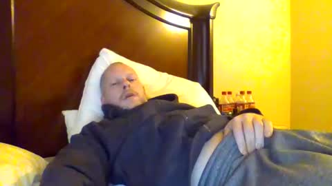 sweetg233 online show from January 24, 4:17 pm