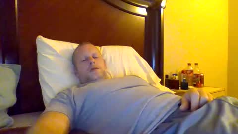 sweetg233 online show from October 13, 3:23 pm