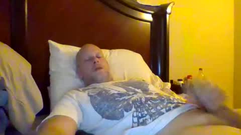 sweetg233 online show from October 31, 7:04 pm