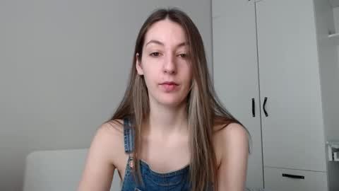 Emma  online show from March 4, 8:24 am