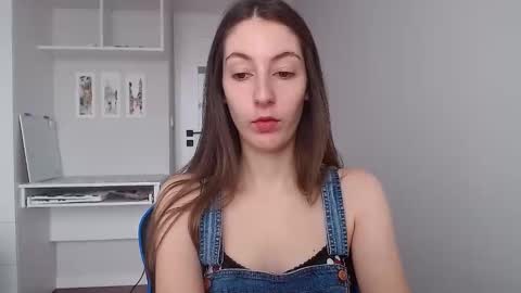 Emma  online show from November 13, 9:19 am