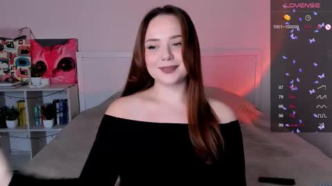 Hannah online show from October 12, 1:54 pm
