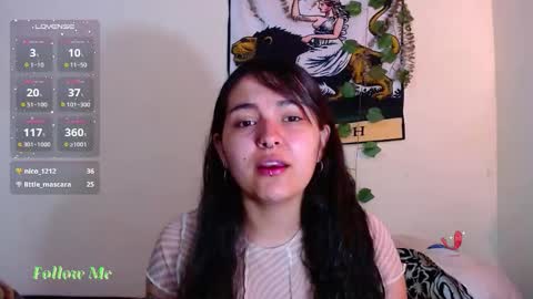 Snapshot of sweetie_maryy chatting on October 12, 8:08 pm Maria my insta sweetie maryy online show from October 12, 8:08 pm