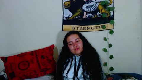 Snapshot of sweetie_maryy chatting on November 24, 7:24 pm Maria my insta sweetie maryy online show from November 24, 7:24 pm