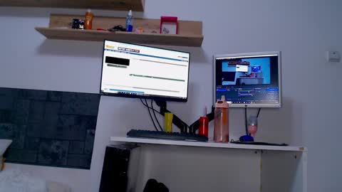 Snapshot of sweetjess022 chatting on January 16, 10:12 pm jessica online show from January 16, 10:12 pm