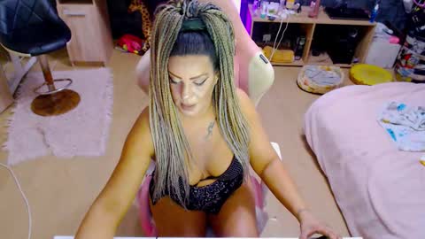 Snapshot of sweetjess022 chatting on September 30, 10:48 pm jessica online show from September 30, 10:48 pm